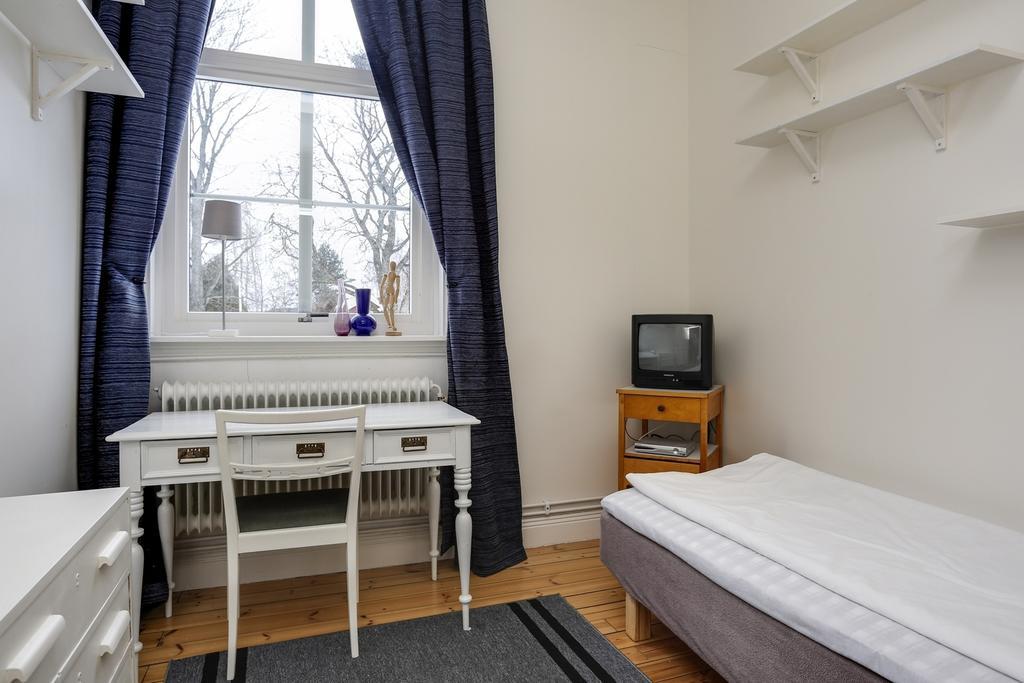 HagbackensGård Bed&Breakfast Örebro Rom bilde